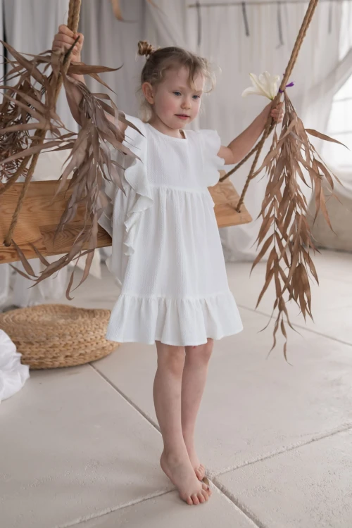alice-off-white-1.jpg