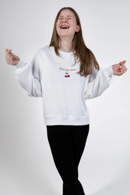 bluza-damska-smietankowa-1.jpg